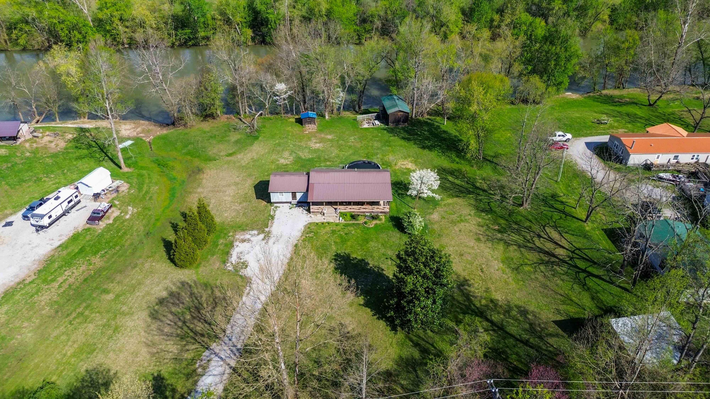 4430 Red Bird Road Williamsburg, KY 40769 - Photo 32 of 38 048-3