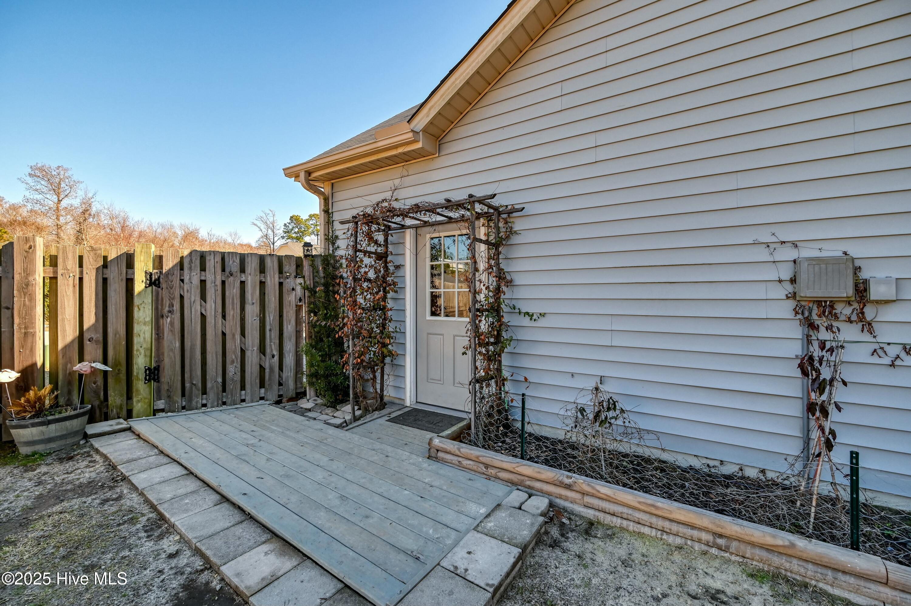 153 Poplar Branch Way Hampstead, NC 28443 - Photo 50 of 57 tempImage8L7Cu7