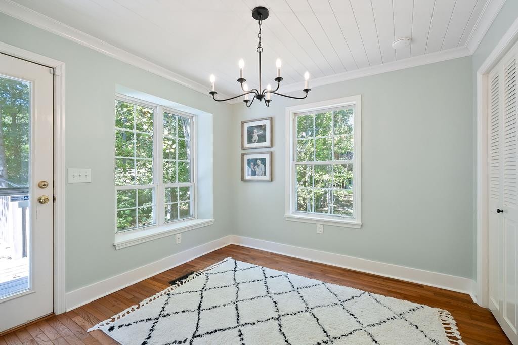 480 Jamestown Road Cookeville, TN 38501 - Photo 11 of 46 a view of an empty room with windows