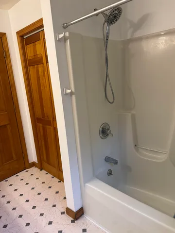 $674,400 | 82 Hiram Atkins Byway, Hartford, VT 05059