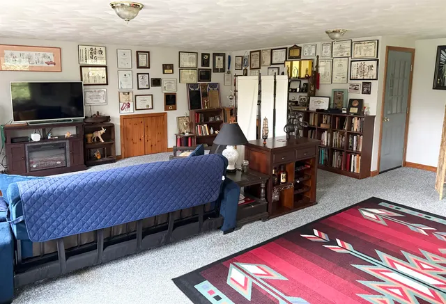 $674,400 | 82 Hiram Atkins Byway, Hartford, VT 05059