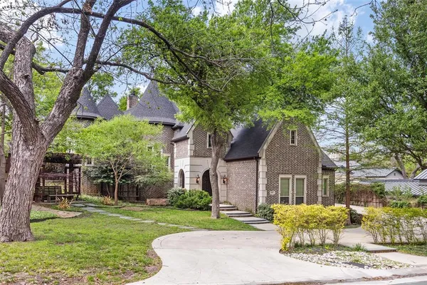 $2,950,000 | 14907 Lake Forest Drive, Addison, TX 75254