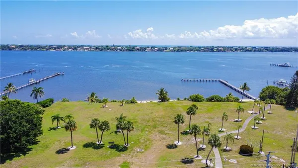 $150,000 | 1800 Southeast St Lucie Boulevard, Unit 5102, Stuart, FL 34996