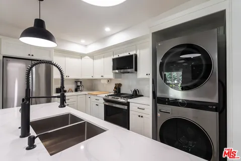 $999,000 | 1521 Dunn Avenue, Los Angeles, CA 90063