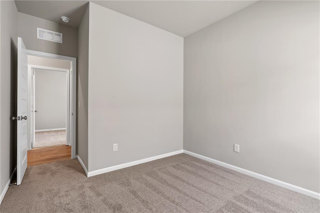 20231 West 195th Street Spring Hill, KS 66083 - Photo 4 of 25