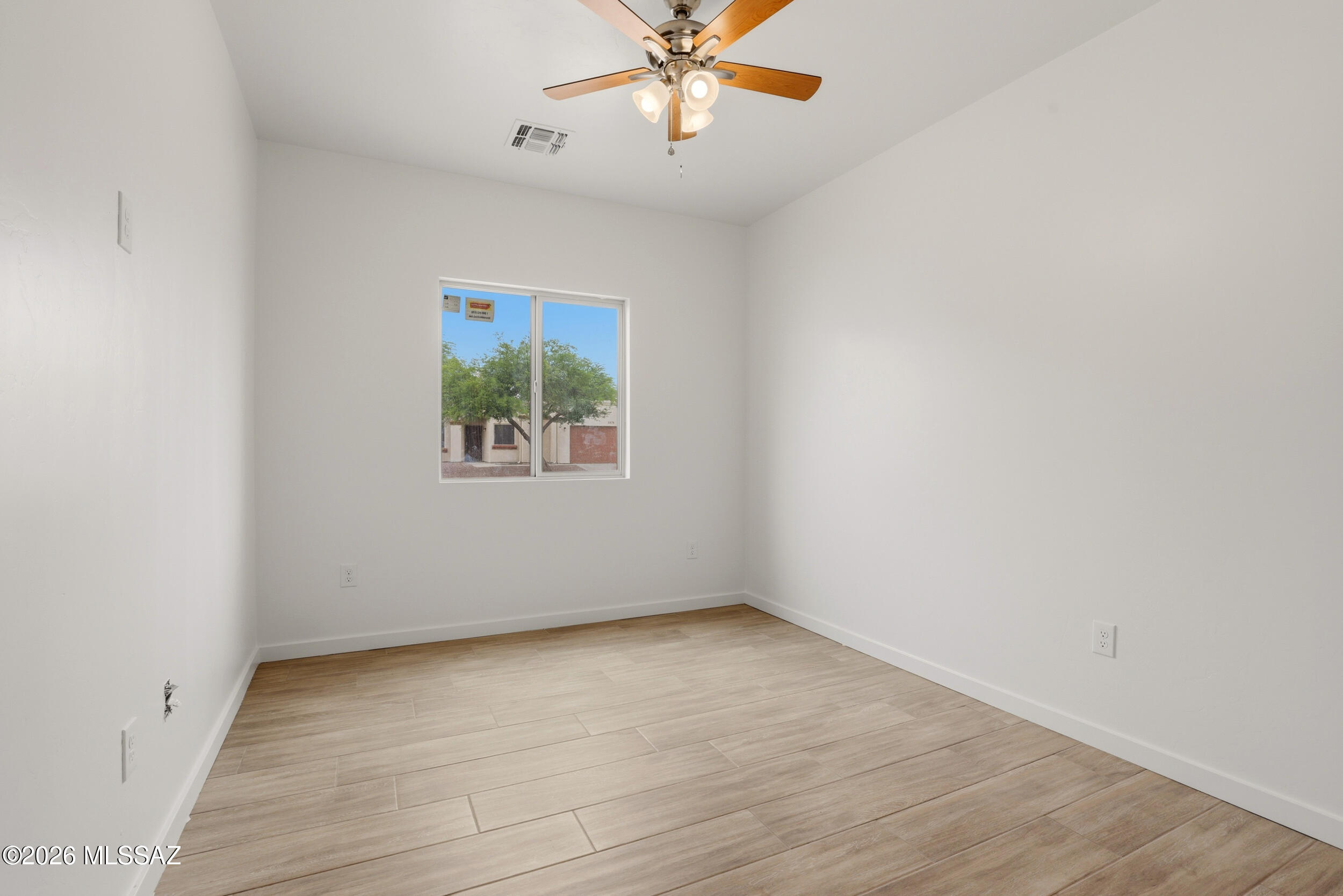 5583 South Swires Road Tucson, AZ 85746 - Photo 11 of 23 7_swires_004