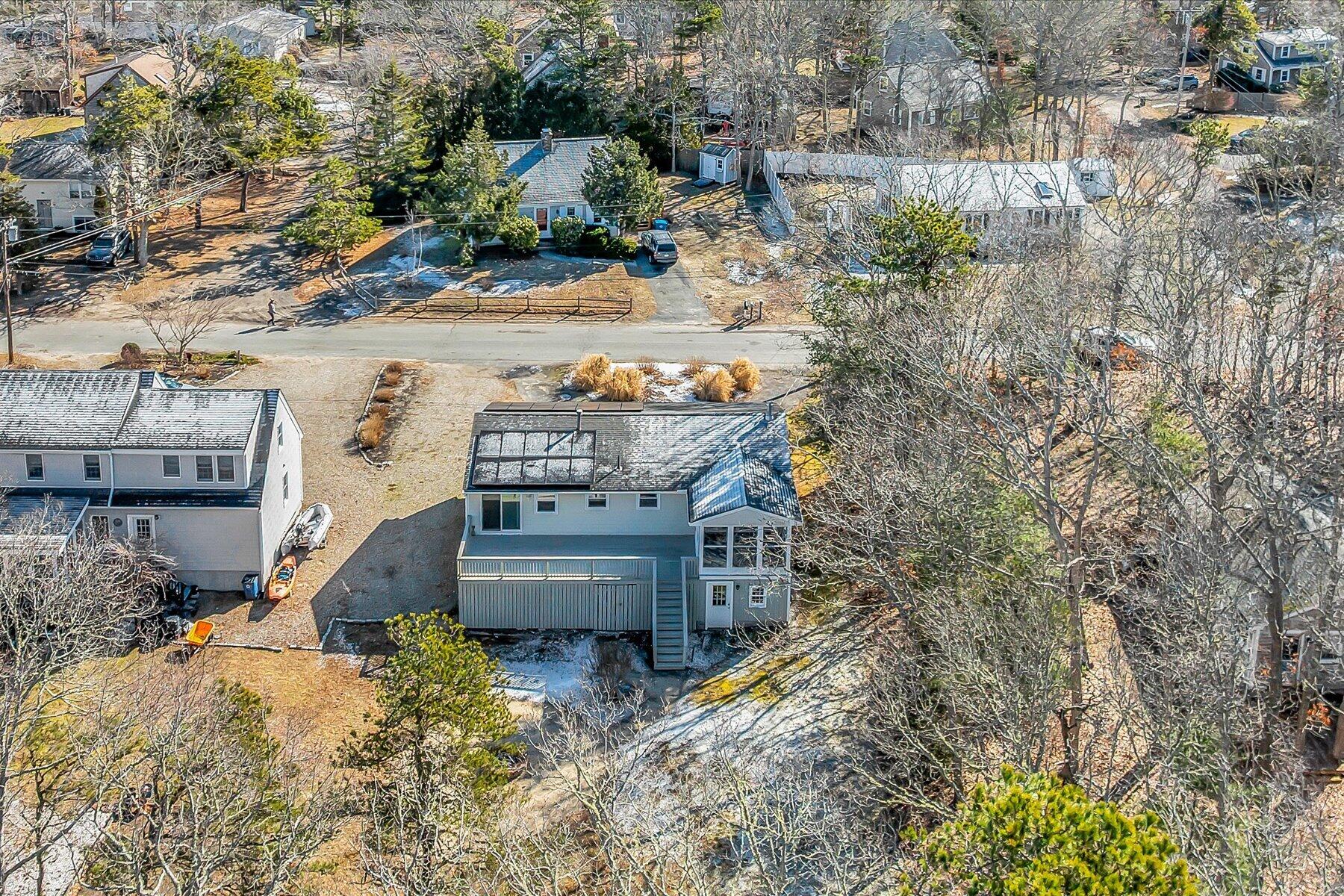 27 Madeline Road East Falmouth, MA 02536 - Photo 5 of 43