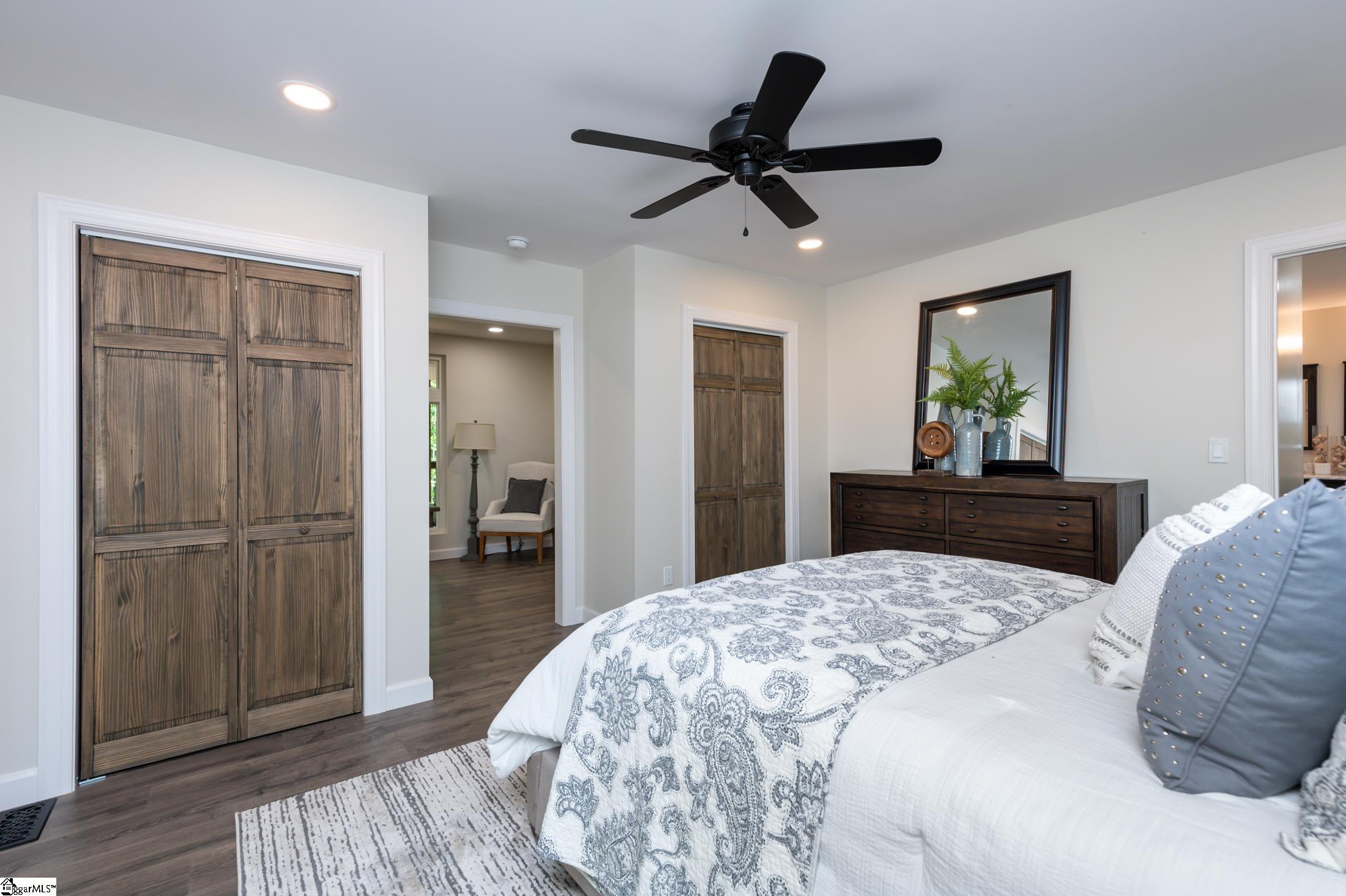 112 Table Rock Road Cleveland, SC 29635 - Photo 21 of 36