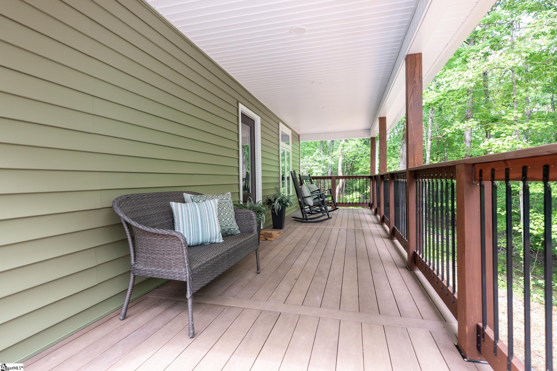 112 Table Rock Road Cleveland, SC 29635 - Photo 4 of 36