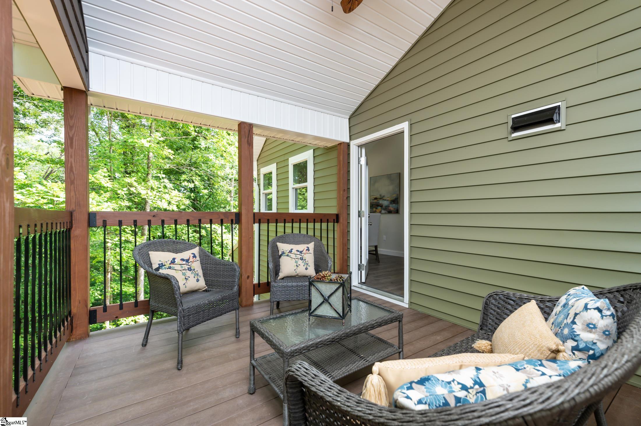 112 Table Rock Road Cleveland, SC 29635 - Photo 6 of 36