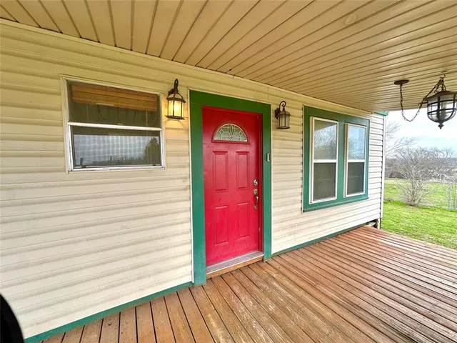 $1,775 | 1694 Old Luling Road, Lockhart, TX 78644