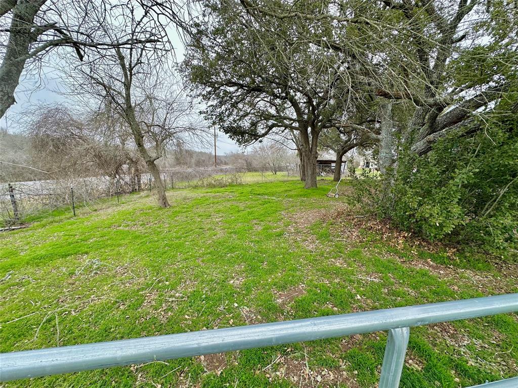 1694 Old Luling Road Lockhart, TX 78644 - Photo 18 of 20 View of green lawn