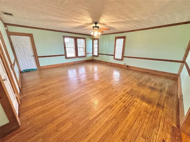 $1,775 | 1694 Old Luling Road, Lockhart, TX 78644