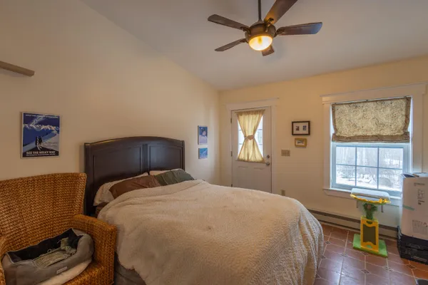 $165,000 | 12 Hilltop Drive, Unit 12, Rockport, ME 04856