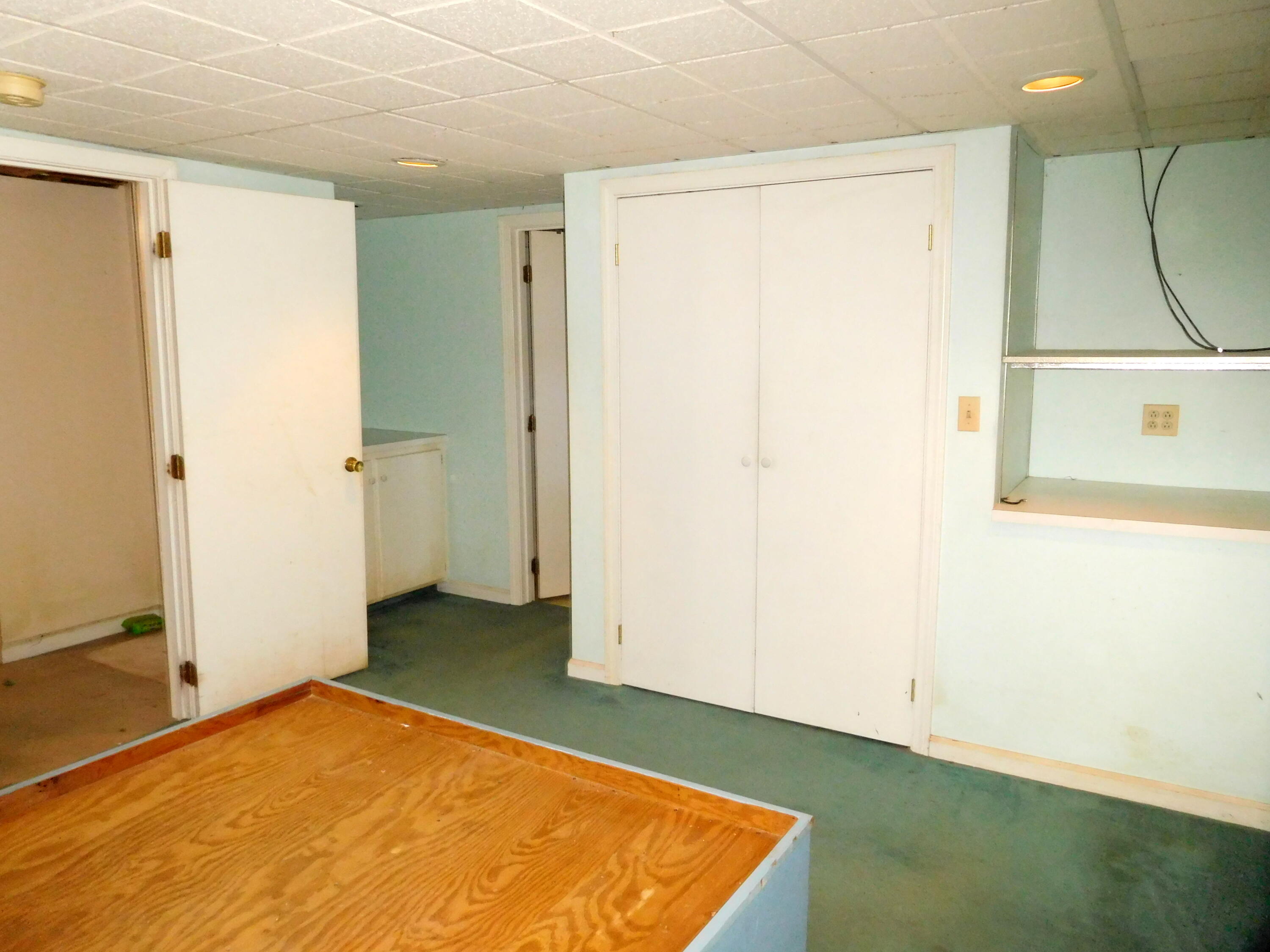 146 Dyer Road Lewiston, ME 04240 - Photo 20 of 27 19