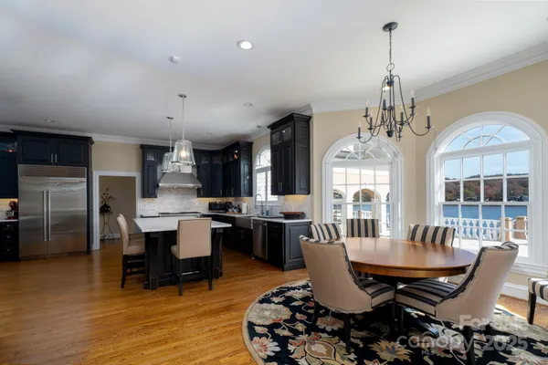 $3,390,000 | 444 Glenbrook Spring, New London, NC 28127