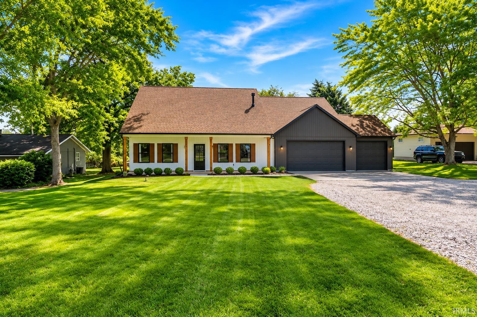 5780 Wheelock Road Fort Wayne, IN 46835 - Photo 1 of 40 Gallery Image 1