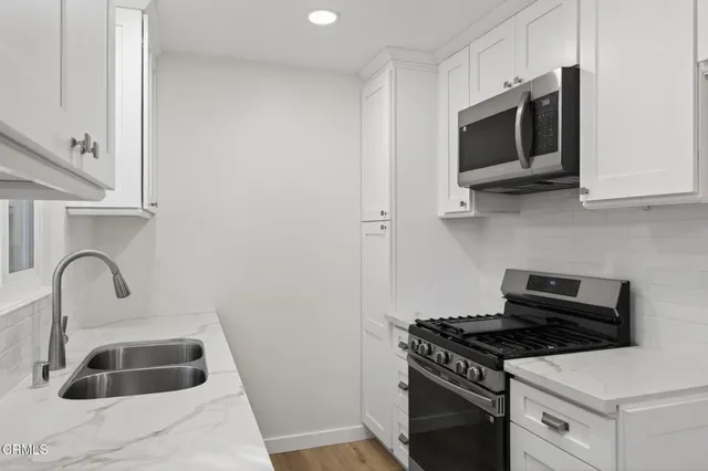 a view of empty room