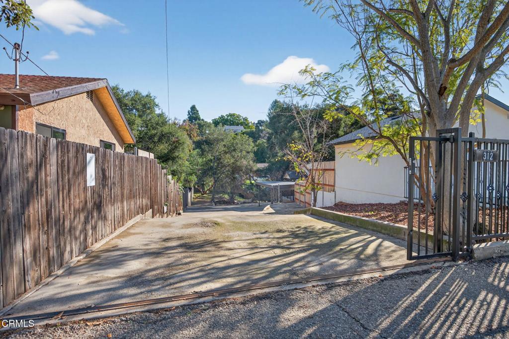 312 Prospect Street Oak View, CA 93022 - Photo 42 of 45 a view of a backyard of the house
