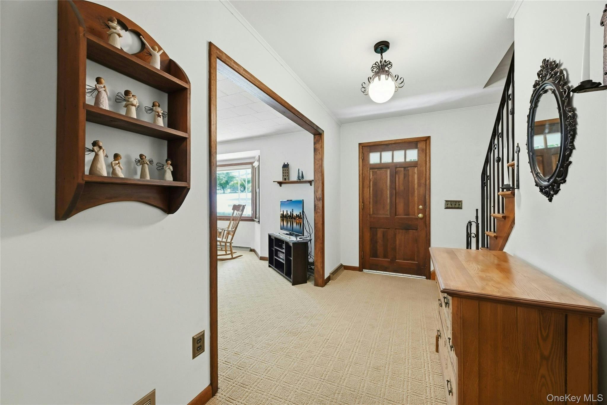 230 Booth Road Southold, NY 11971 - Photo 4 of 29