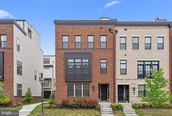 $4,750 | 43424 Grandmoore Street, Ashburn, VA 20148