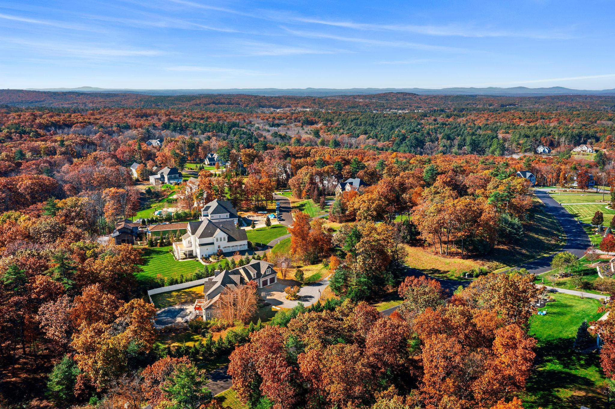 19 Bennington Road Windham, NH 03087 - Photo 28 of 39