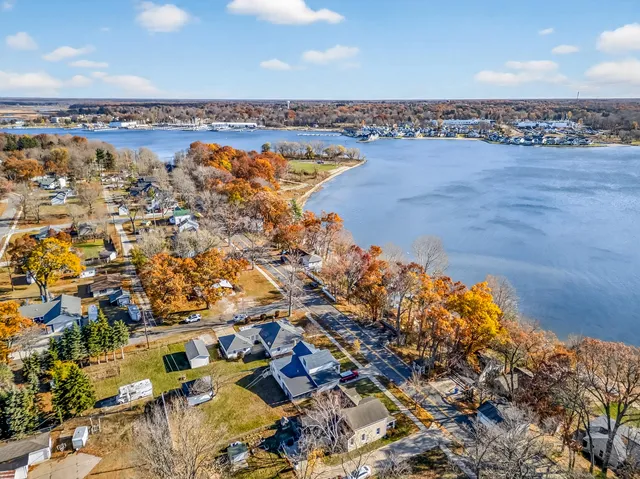 $275,000 | 7823 Old Channel Trail, Montague, MI 49437