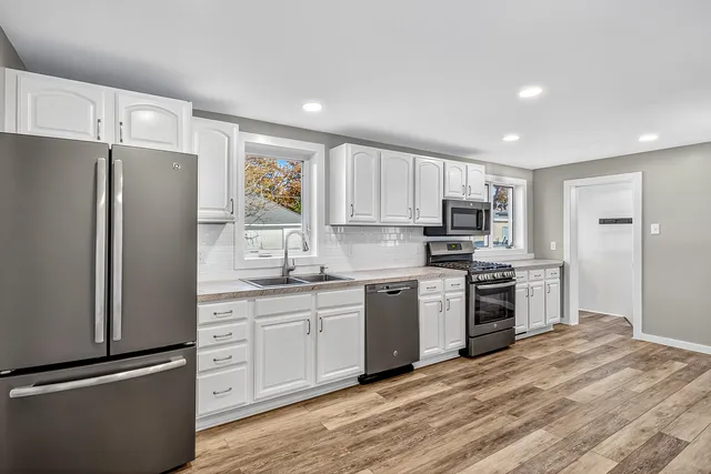 $275,000 | 7823 Old Channel Trail, Montague, MI 49437