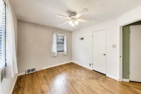 $249,500 | 518 North William Street, Joliet, IL 60435