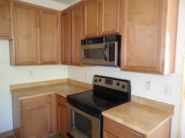 2020 West Darrel Road Phoenix, AZ 85041 - Photo 12 of 26 12