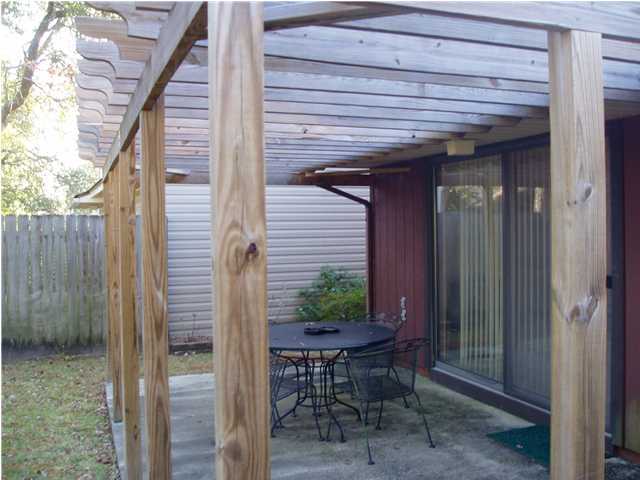106 Cedar Ridge Way Niceville, FL 32578 - Photo 3 of 11 Gallery Image 3