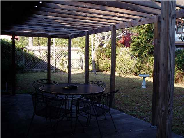 106 Cedar Ridge Way Niceville, FL 32578 - Photo 4 of 11 Gallery Image 4