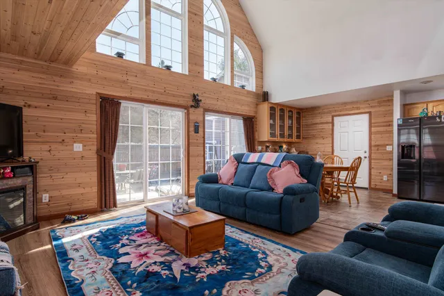 $410,000 | 54 Twitchell Settlement, Rochester, VT 05767