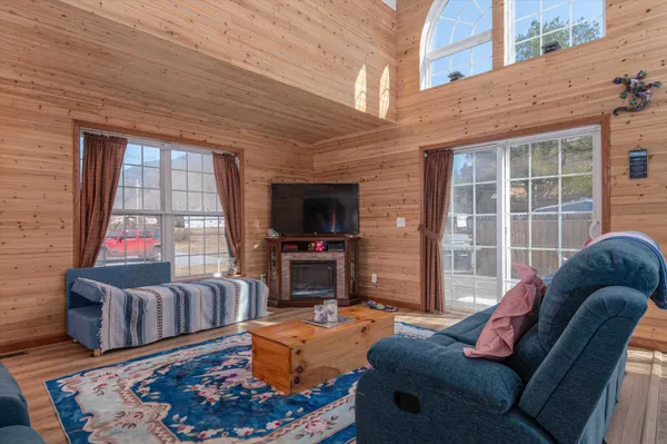 $275,000 | 54 Twitchell Settlement, Rochester, VT 05767