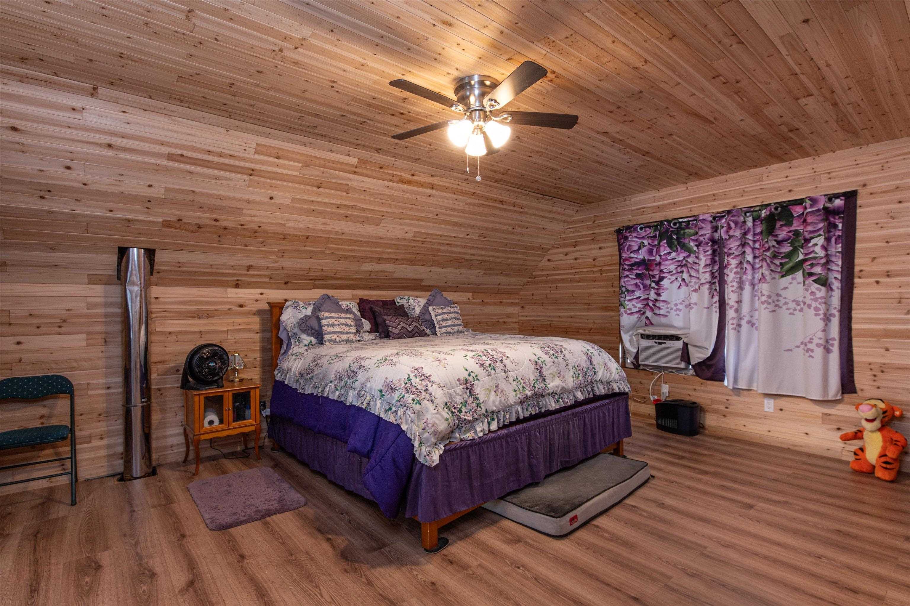 54 Twitchell Settlement Rochester, VT 05767 - Photo 37 of 50