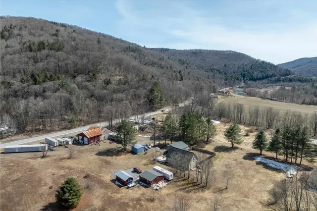 $410,000 | 54 Twitchell Settlement, Rochester, VT 05767