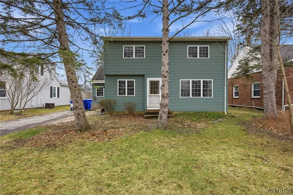 $189,900 | 48 Century Drive, West Seneca, NY 14224