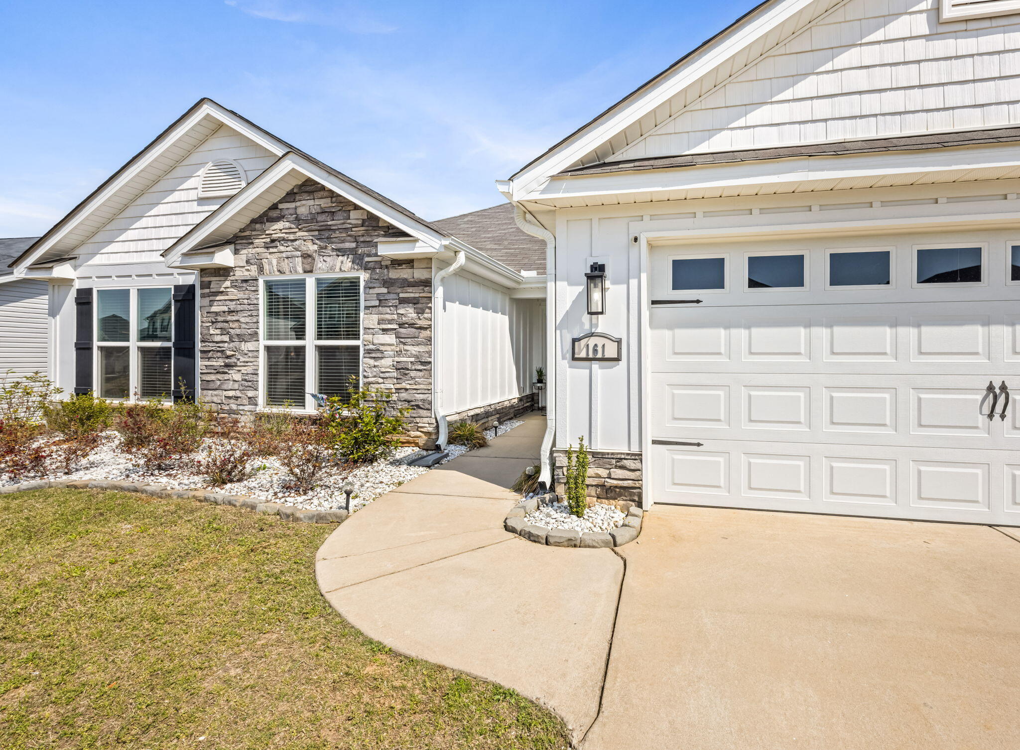 8-web-or-mls-161 Dublin Loop-45