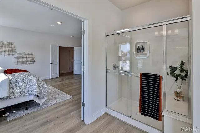 $898,077 | 136 Sweetgrass Pt Way, Cottleville, MO 63304