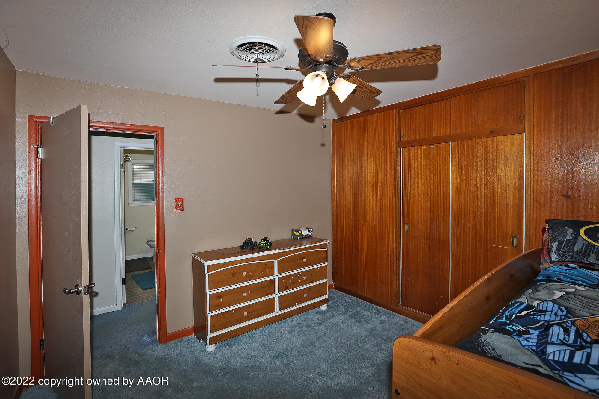 4318 South Hughes Street Amarillo, TX 79110 - Photo 12 of 25 a view of room with a ceiling fan
