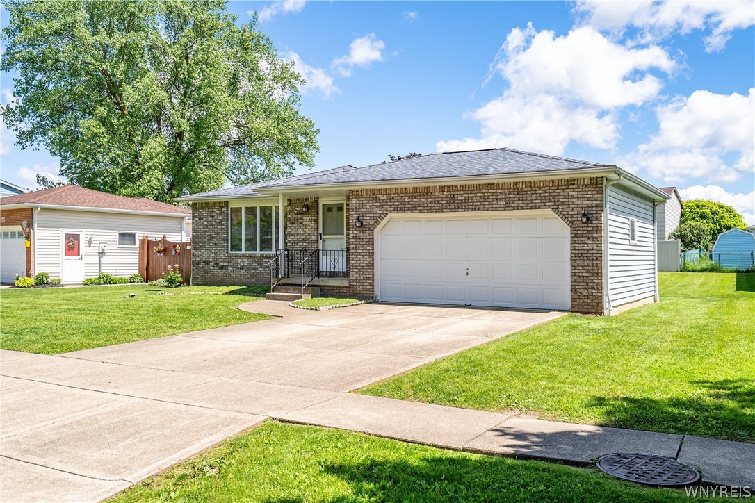 144 Hillpine Road Cheektowaga, NY 14227 - Photo 2 of 33