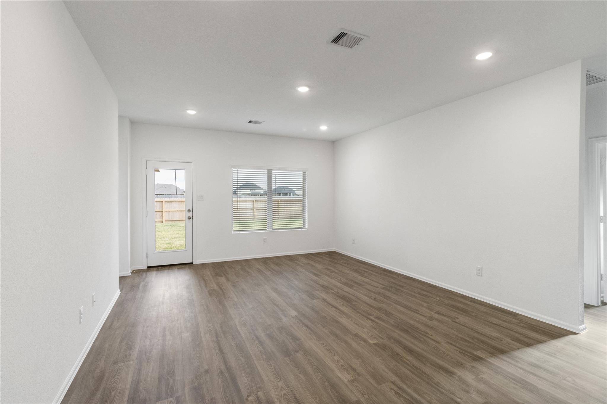 4331 Liberty Ranch Way Baytown, TX 77521 - Photo 7 of 17