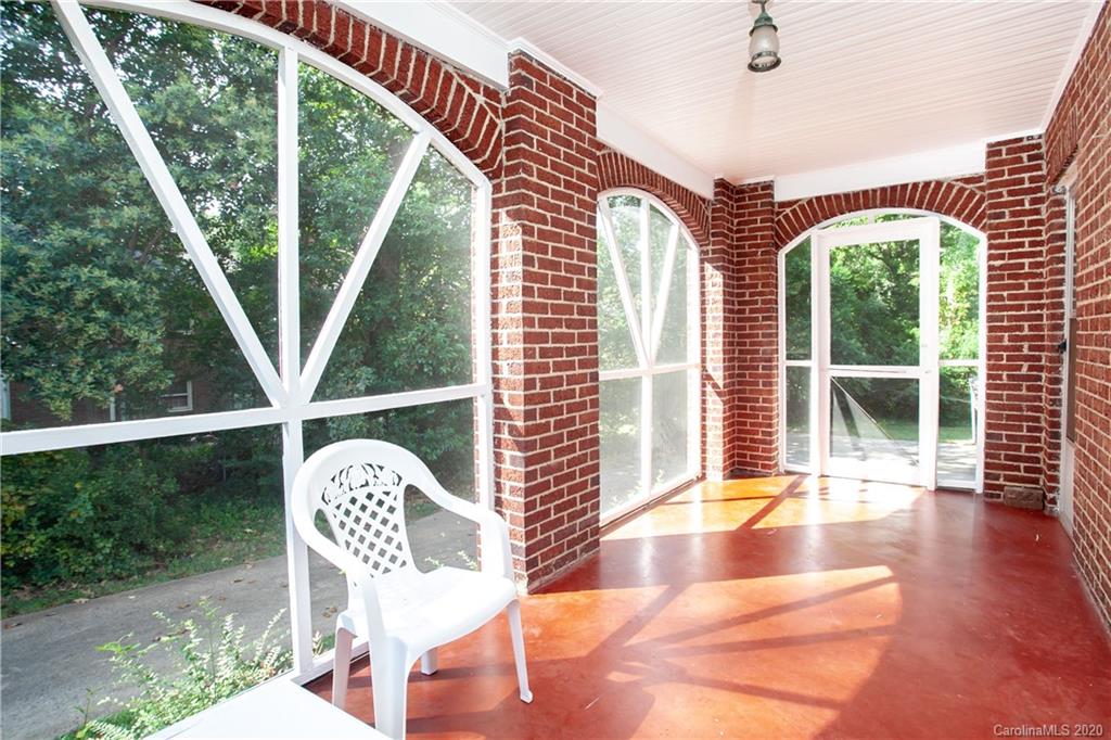 621 South New Hope Road Gastonia, NC 28054 - Photo 2 of 18
