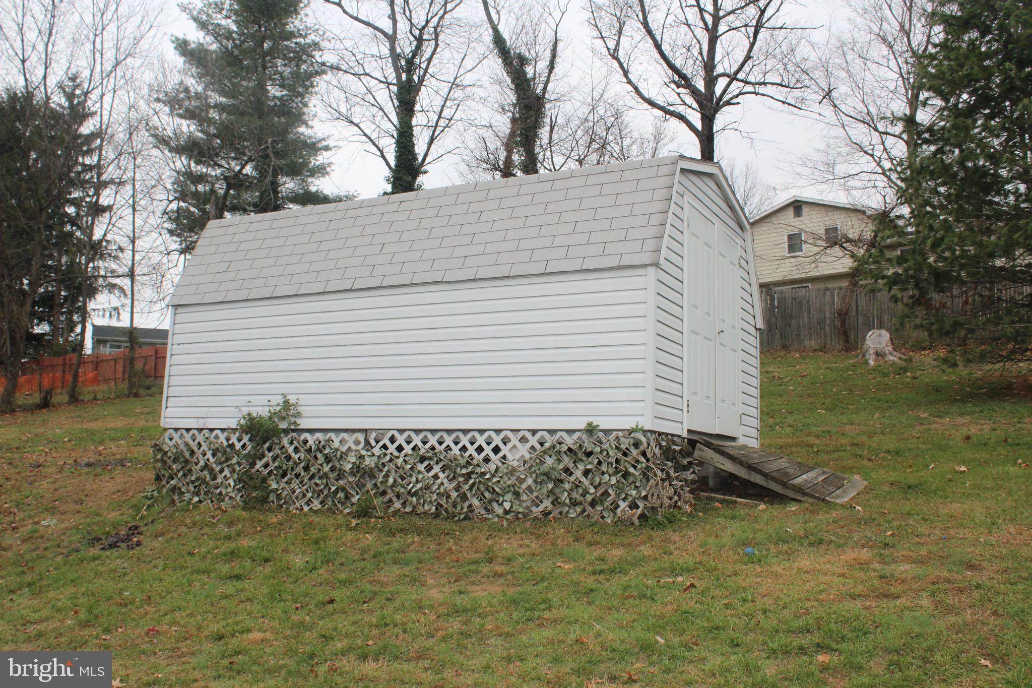 3208 Trinity Road Harrisburg, PA 17109 - Photo 41 of 41 Shed