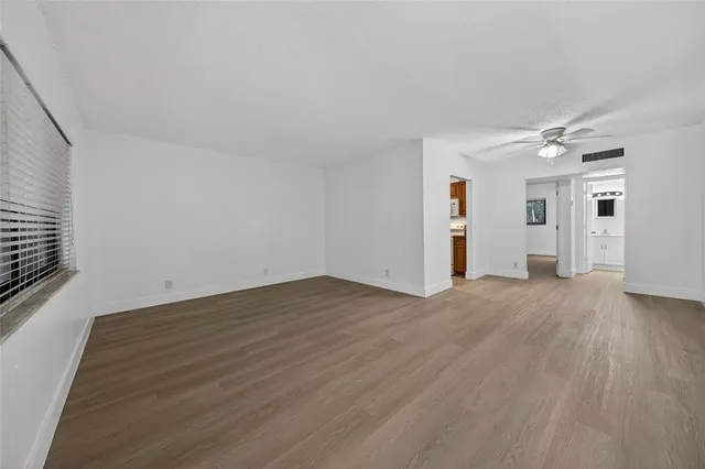 $1,775 | 2201 Northeast 36th Street, Unit 107, Lighthouse Point, FL 33064