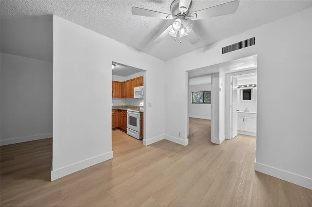 $1,775 | 2201 Northeast 36th Street, Unit 107, Lighthouse Point, FL 33064