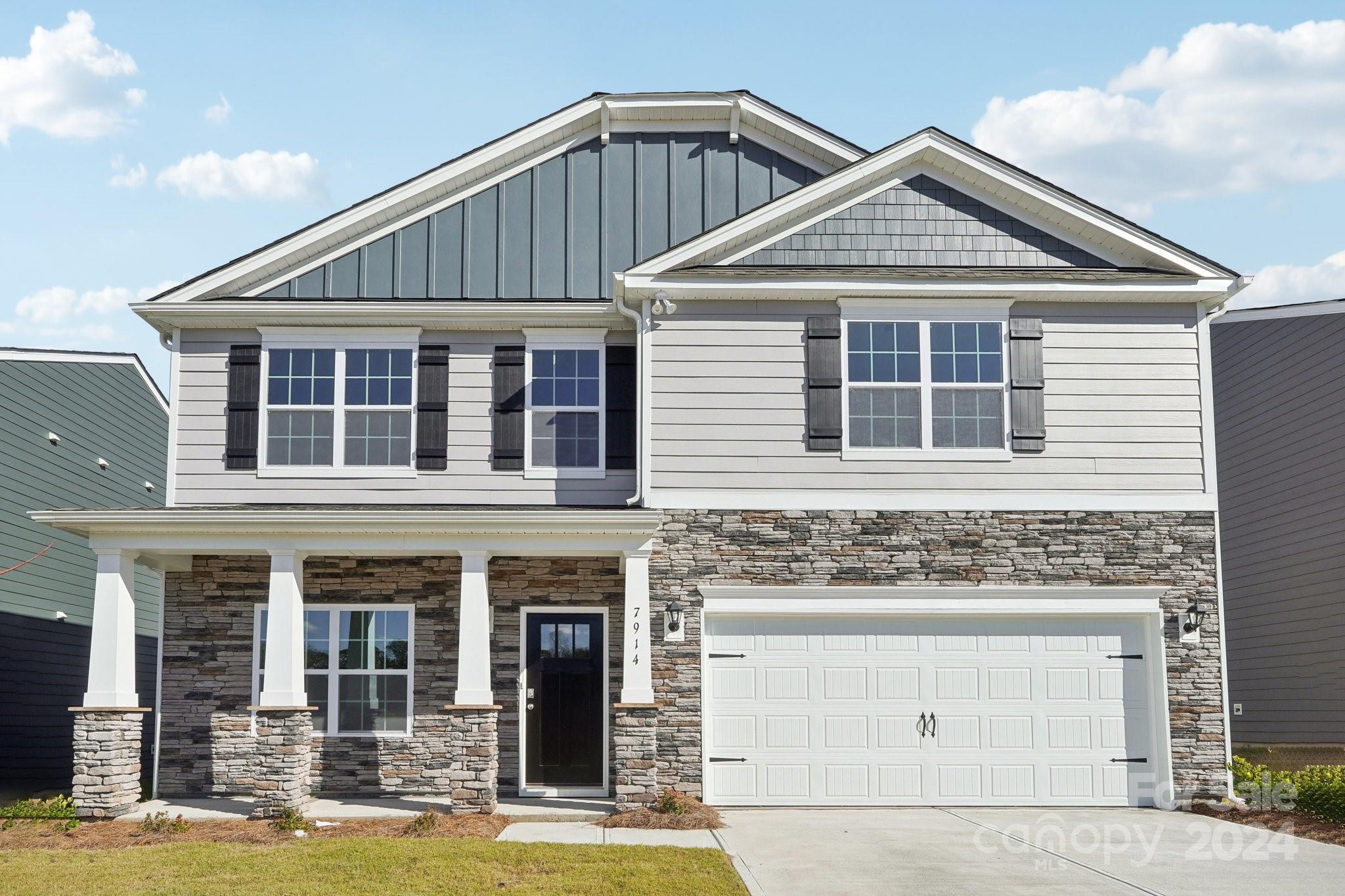 7914 Old Brk Road Sherrills Ford, NC 28673 - Photo 4 of 41 a front view of a house with yard
