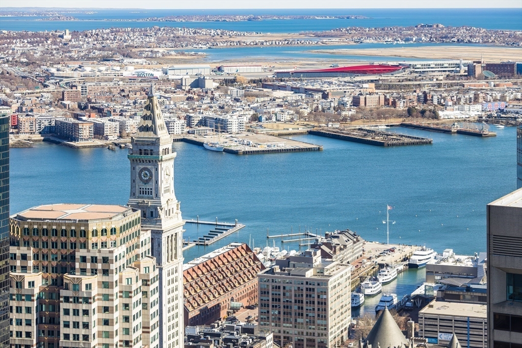 1 Franklin Street, Unit PH4B Boston, MA 02110 - Photo 13 of 14 a view of a balcony with an ocean view