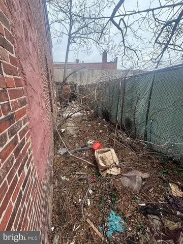 $29,500 | 1142 South 6th Street, Camden, NJ 08103