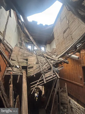 $29,500 | 1142 South 6th Street, Camden, NJ 08103